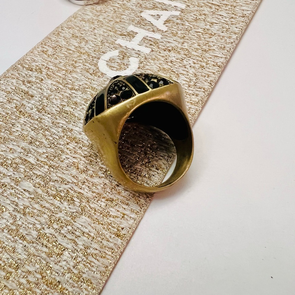 Unique Vintage Black and Gold Ring Size 7 - Picture 3 of 4